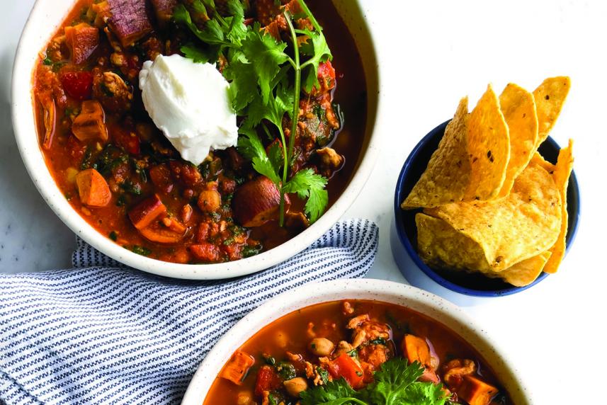 Turkey chickpea chili with veggies